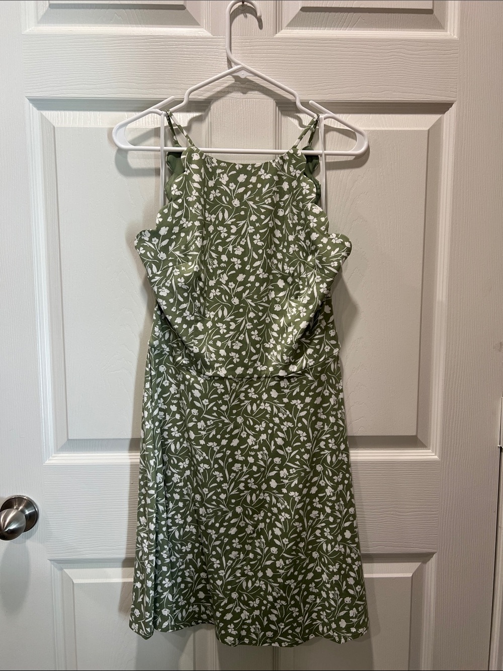 Sage Green Floral Spaghetti-Strap Mini Dress